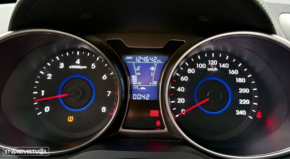 Hyundai Veloster 1.6 blue Style - 24