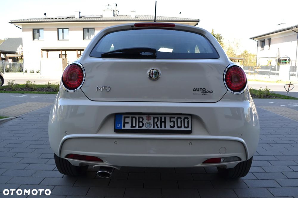 Alfa Romeo Mito 1.4 16V - 9