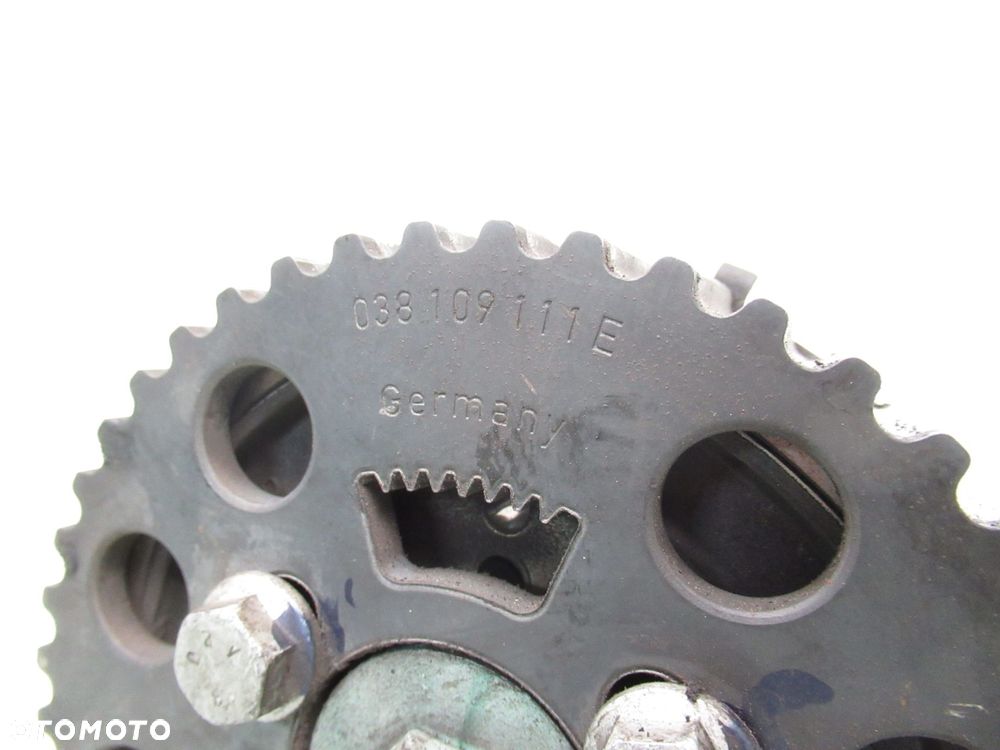 WAŁEK ROZRZĄDU VW PASSAT B5 FL 038109111E AVB - 3