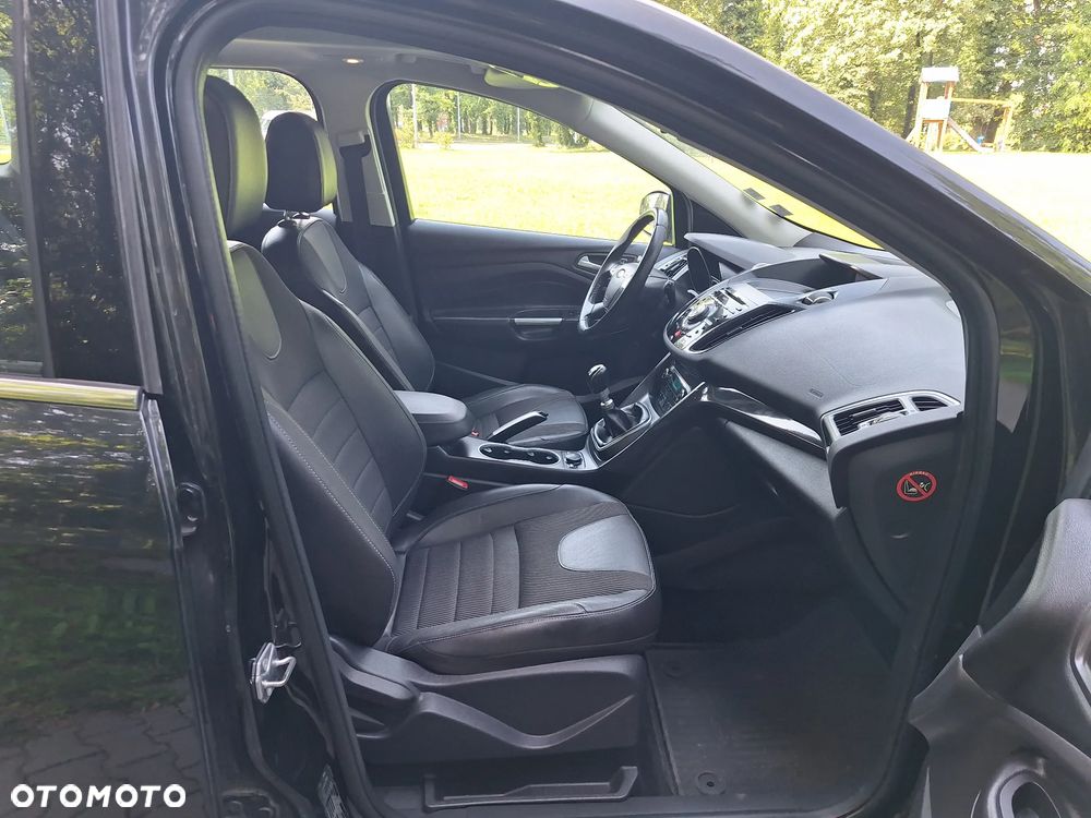 Ford Kuga 2.0 TDCi 4WD Titanium - 13