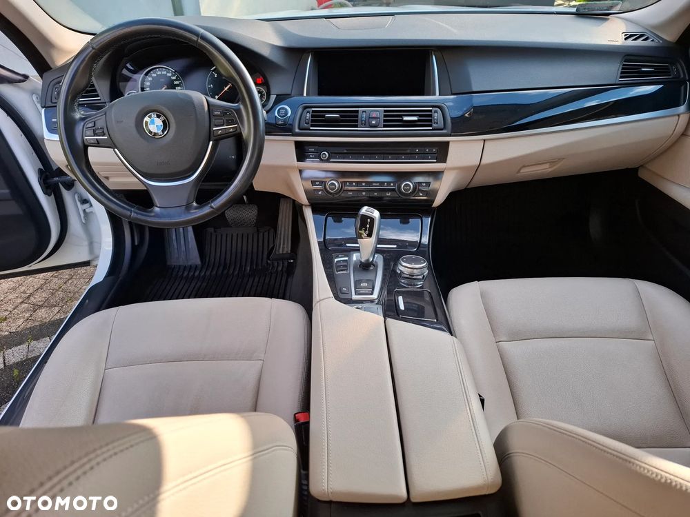 BMW Seria 5 518d Advantage - 15