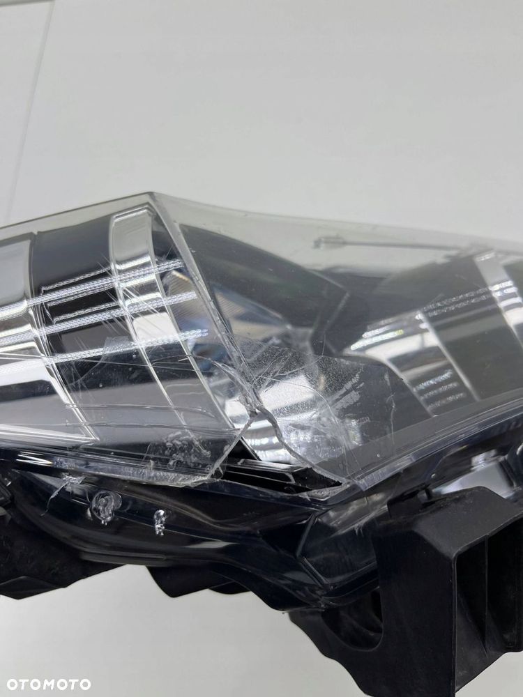 TOYOTA COROLLA E16 PRAWA LAMPA LED EUROPA 81110-02E71 - 14