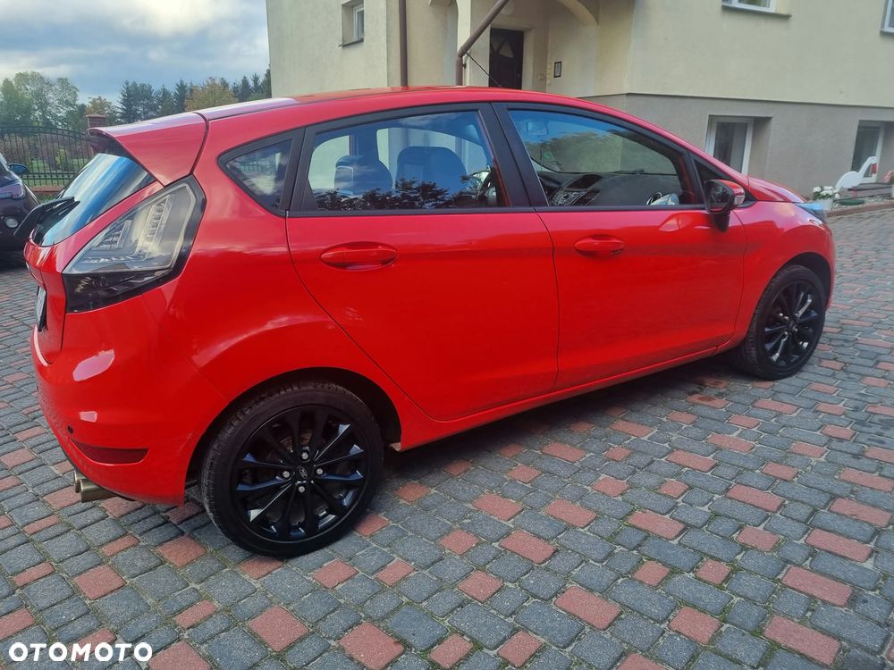Ford Fiesta - 9