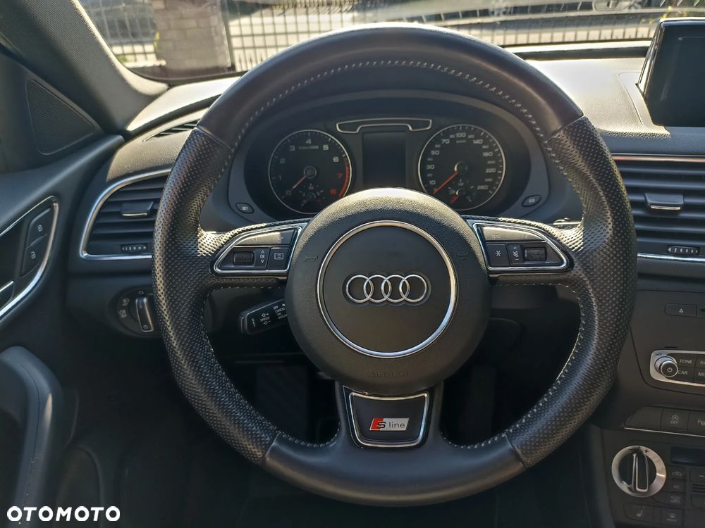 Audi Q3 - 24
