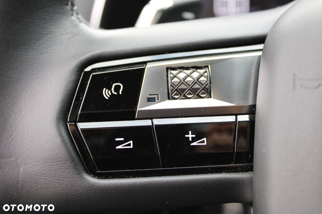 DS Automobiles DS 7 Crossback - 29