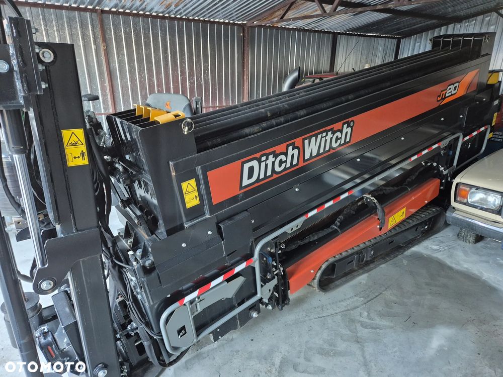 Ditch Witch JT20 - 1
