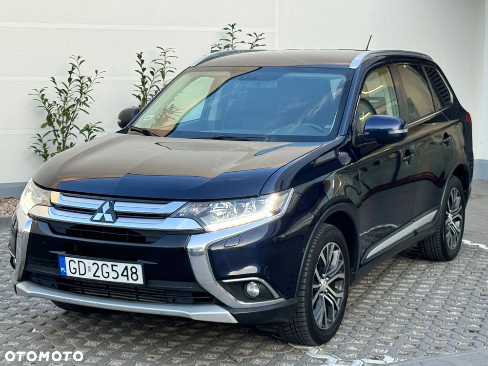 Mitsubishi Outlander 2.2 DI-D Intense + SDA 4WD - 5