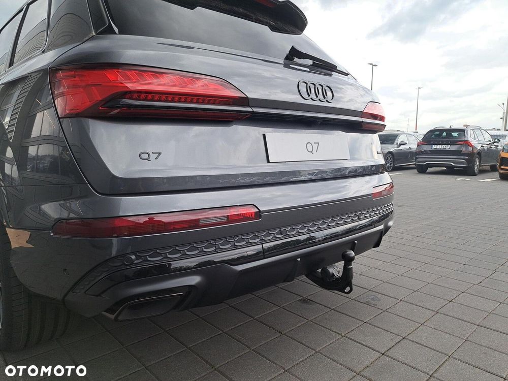 Audi Q7 - 17