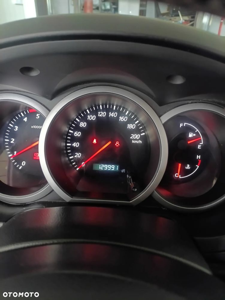 Suzuki Grand Vitara 1.9 DDiS Premium - 8