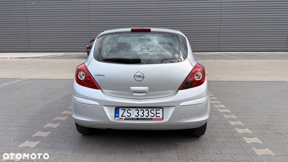 Opel Corsa 1.2 16V Enjoy - 6