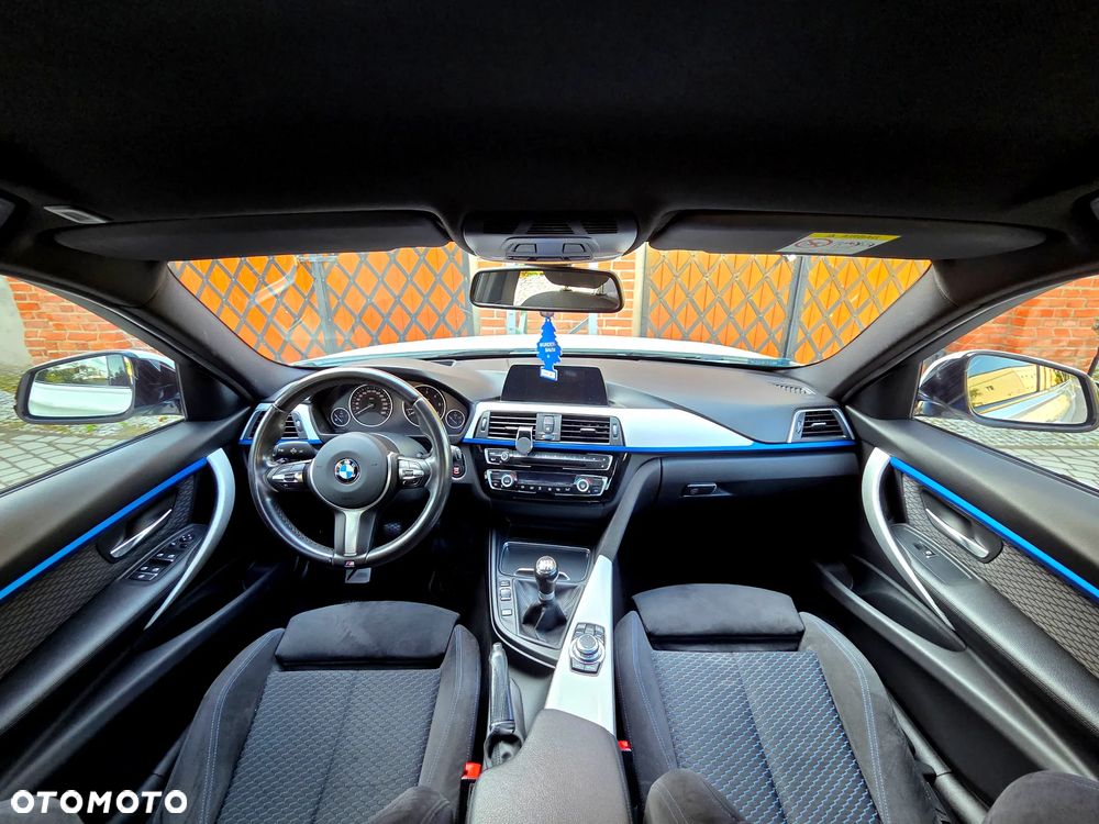 BMW Seria 3 320d M Sport Shadow - 15