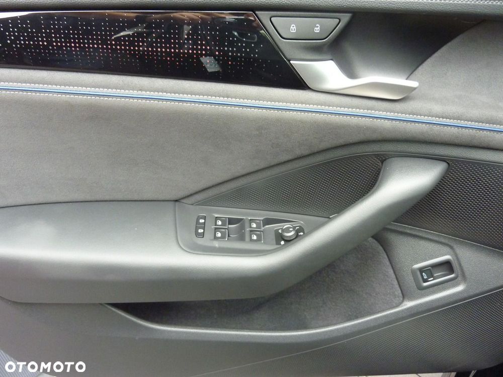 Volkswagen Passat - 22