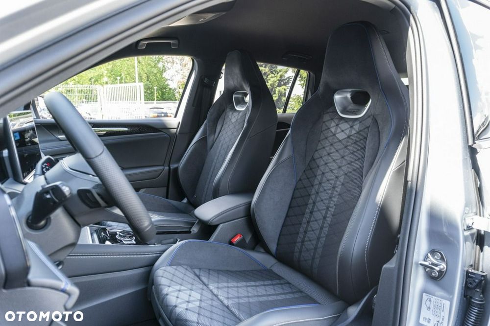 Volkswagen Tiguan - 18