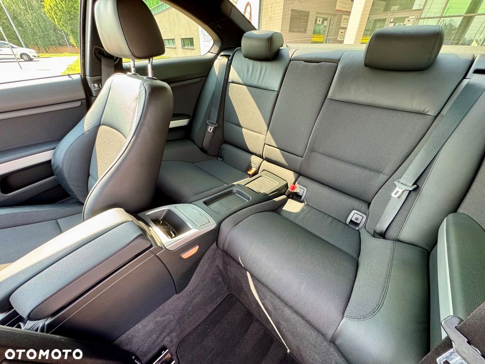 BMW Seria 3 320i - 21