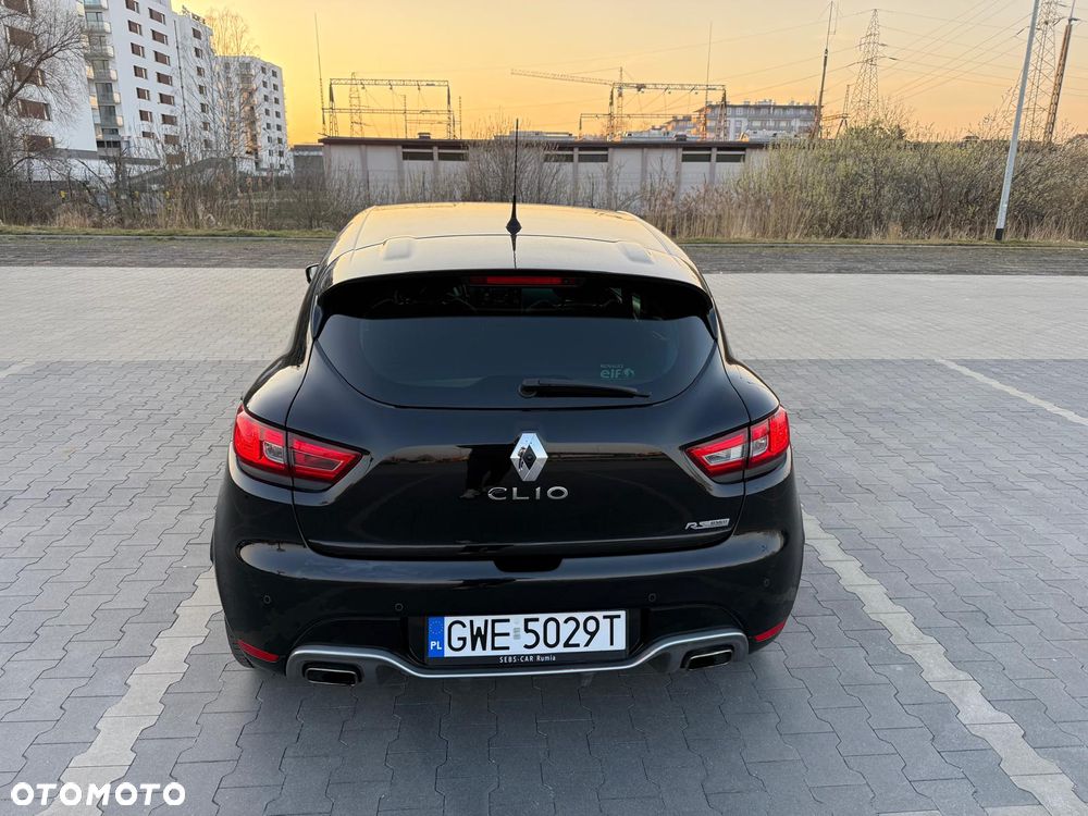 Renault Clio TCe 220 EDC R.S Trophy - 4