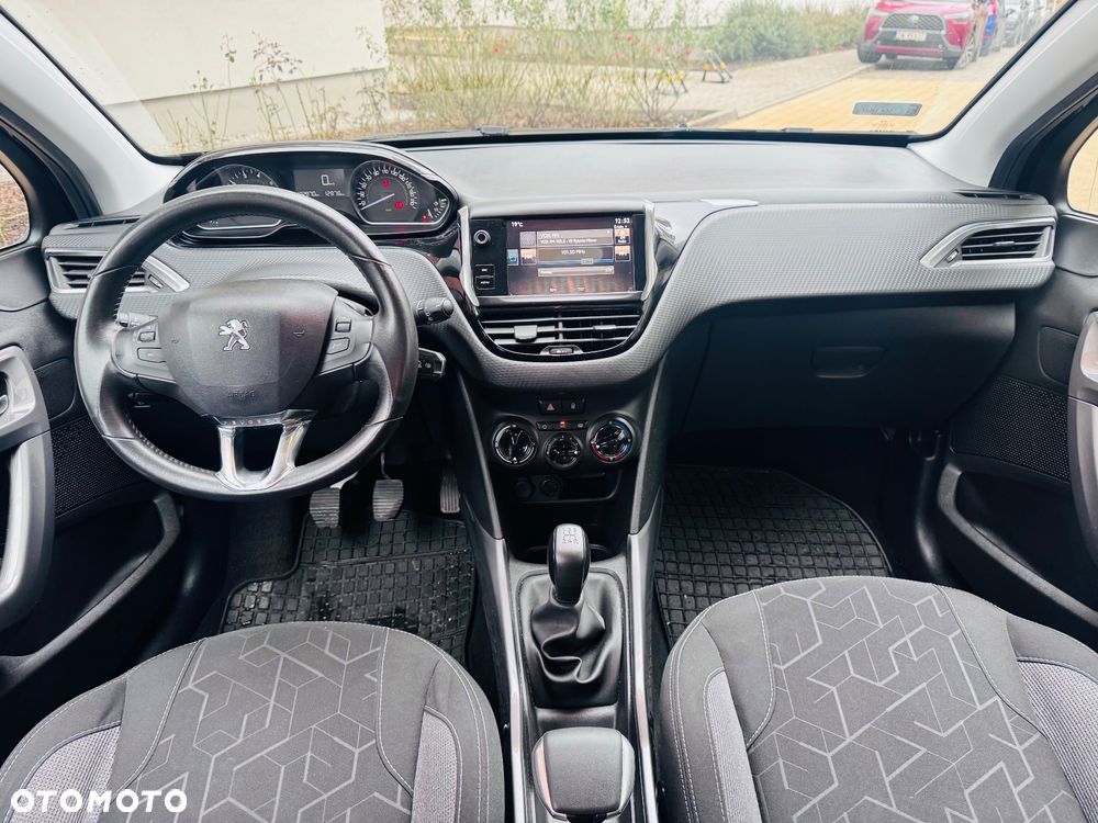 Peugeot 2008 1.2 VTi/Pure Tech Access - 27