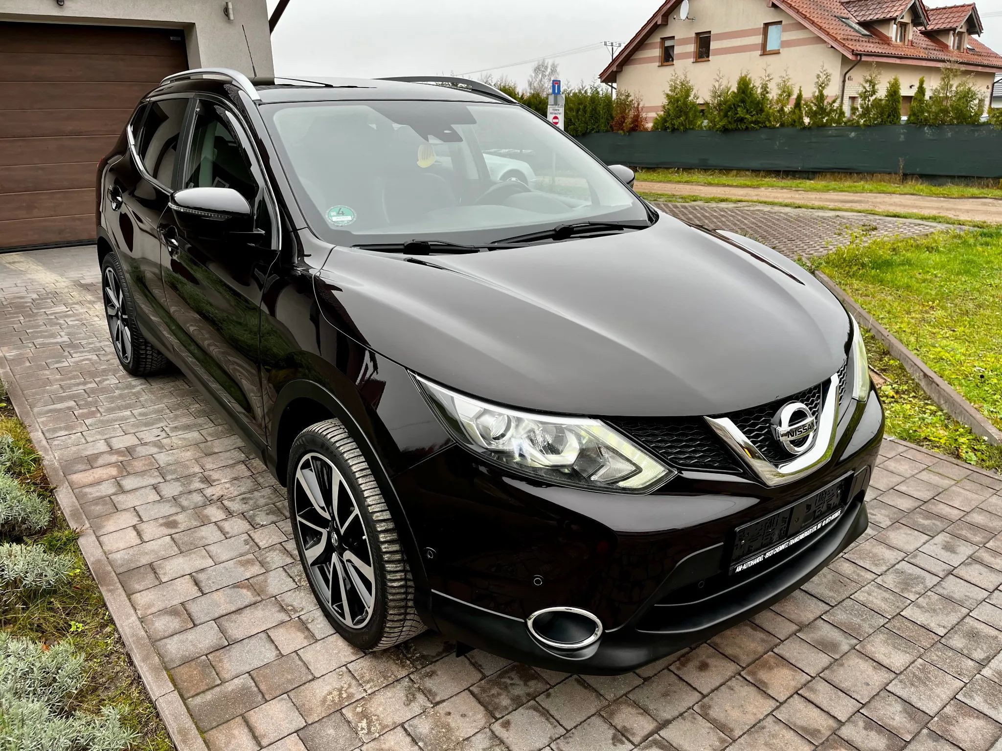 Nissan Qashqai 1.6 DCi Tekna - 1