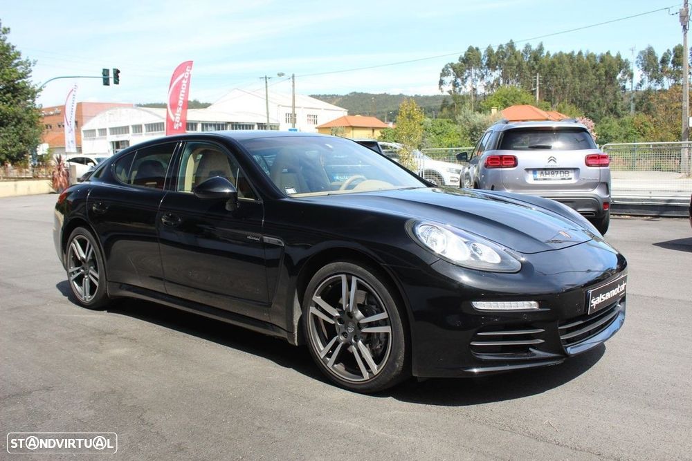 Porsche Panamera Platinum Edition - 11