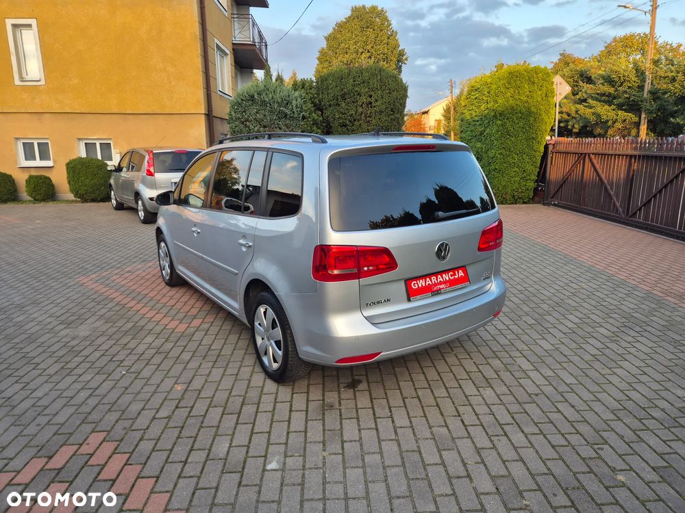 Volkswagen Touran 1.6 TDI DPF BlueMot Comfortline - 24
