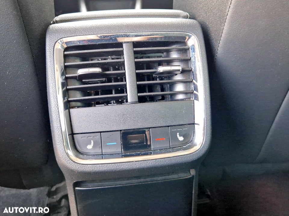Skoda Octavia 2.0 TDI DSG Style - 19