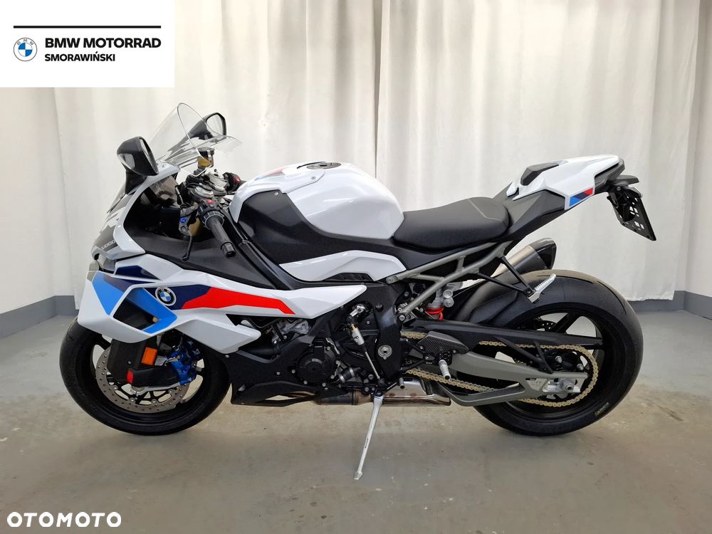 BMW S - 5