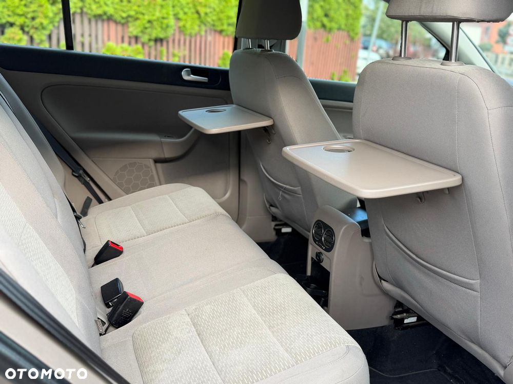 Volkswagen Golf Plus - 26