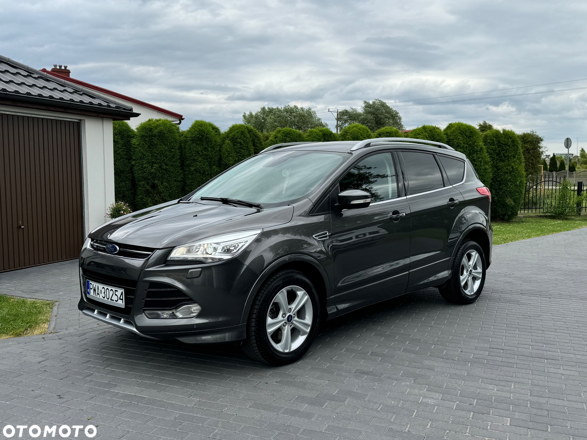 Ford Kuga 2.0 TDCi 4x4 Individual - 36