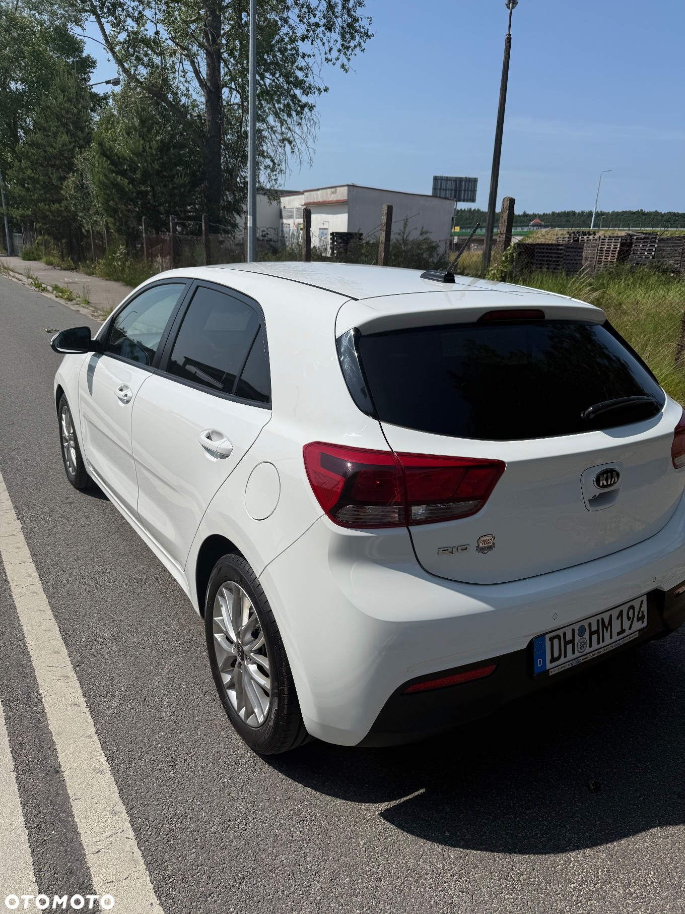 Kia Rio - 7