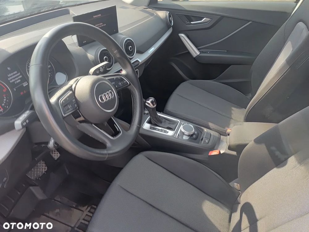 Audi Q2 35 TDI S tronic sport - 25