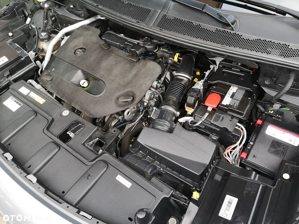 Peugeot 5008 2.0 BlueHDI GT S&S EAT6 - 30