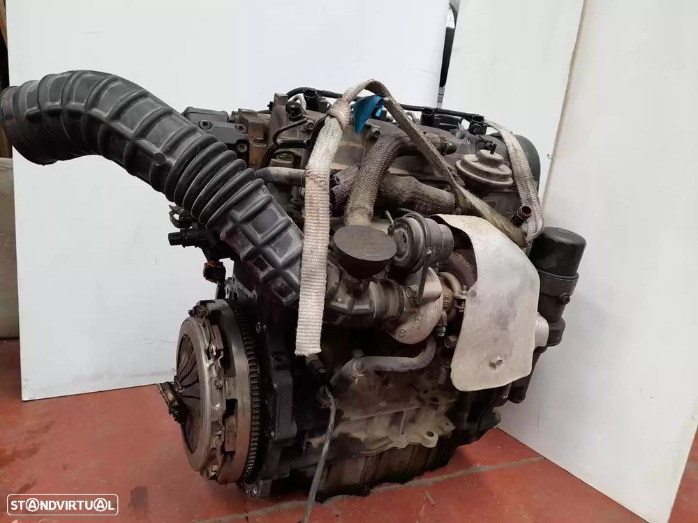MOTOR COMPLETO KIA CARENS II LIMUSINA 2005 - - 1