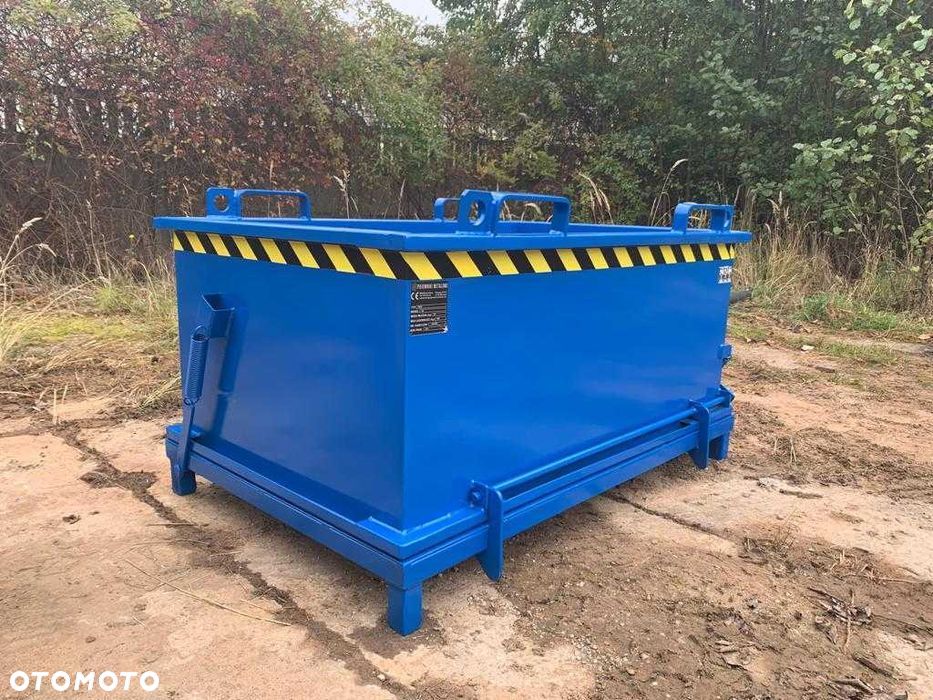 Pojemnik Samowyładowczy Do Hal Produkcyjnych PMDC 750 Z OtwieranymDnem