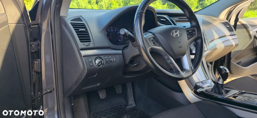 Hyundai i40 1.6 GDI Classic - 32