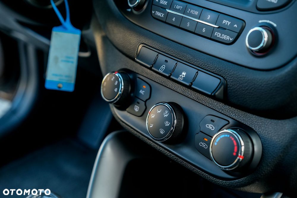 Kia Ceed 1.4 CVVT Vision - 27