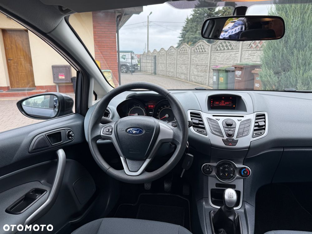Ford Fiesta - 20