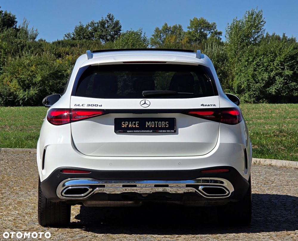 Mercedes-Benz GLC 300 d 4Matic 9G-TRONIC Edition AMG Line - 10