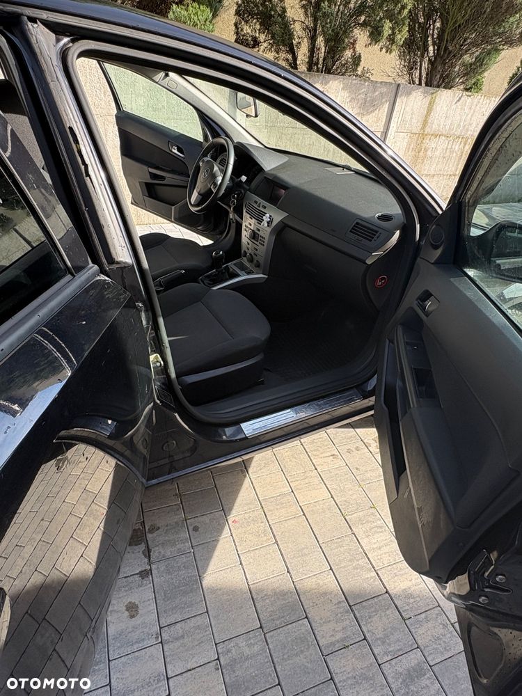 Opel Astra - 11