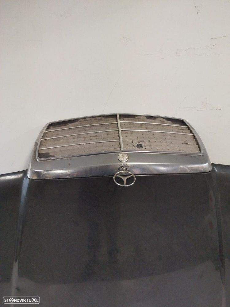 Capot Mercedes-Benz Três Volumes (W124) - 3