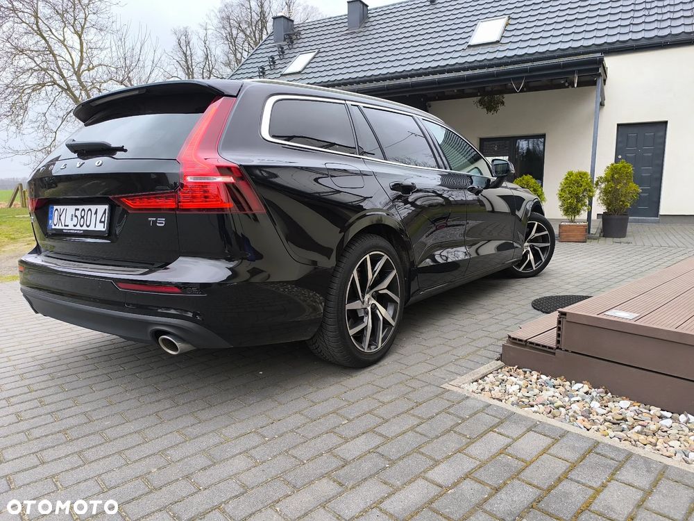 Volvo V60 T5 GPF Momentum - 9