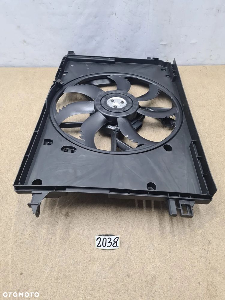 Toyota rav4 5 V od 19r 1636331500 wentylator obudowa wentylatora - 7