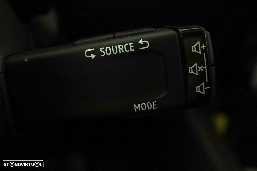 Renault Captur 1.0 TCe Techno Bi-Fuel - 19