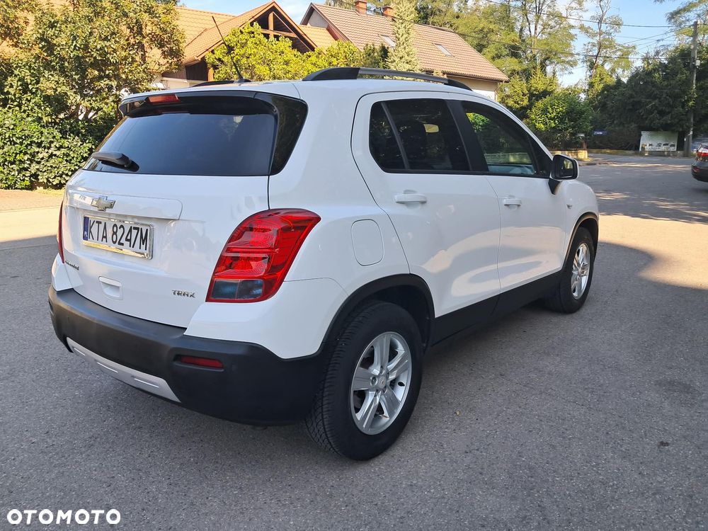 Chevrolet Trax 1.6 LS - 4