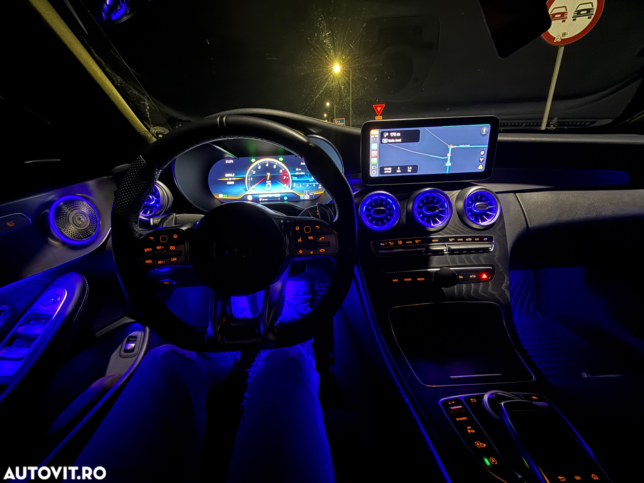 Mercedes-Benz C 220 d Cabrio - 29