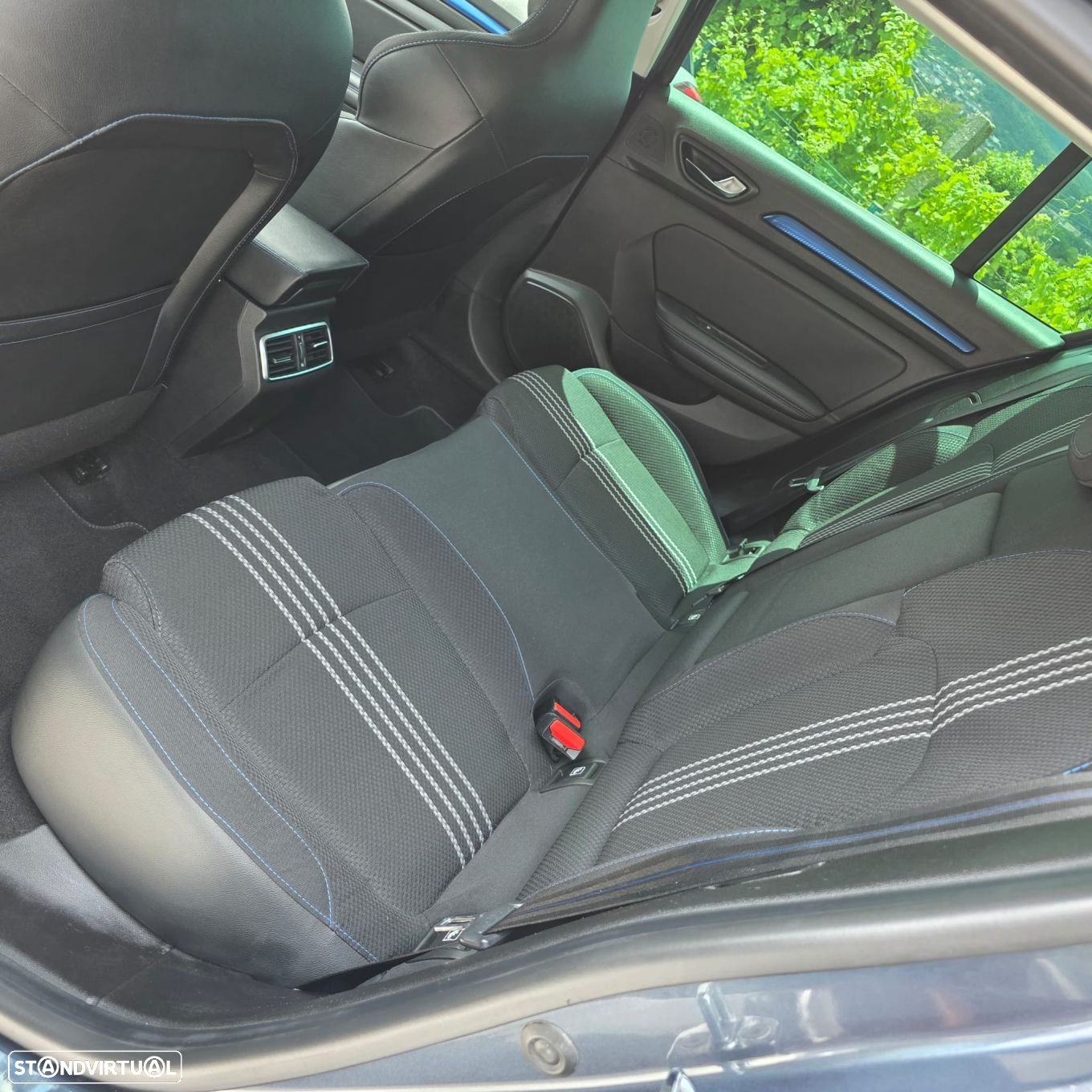 Renault Mégane Sport Tourer 1.6 dCi GT Line - 40