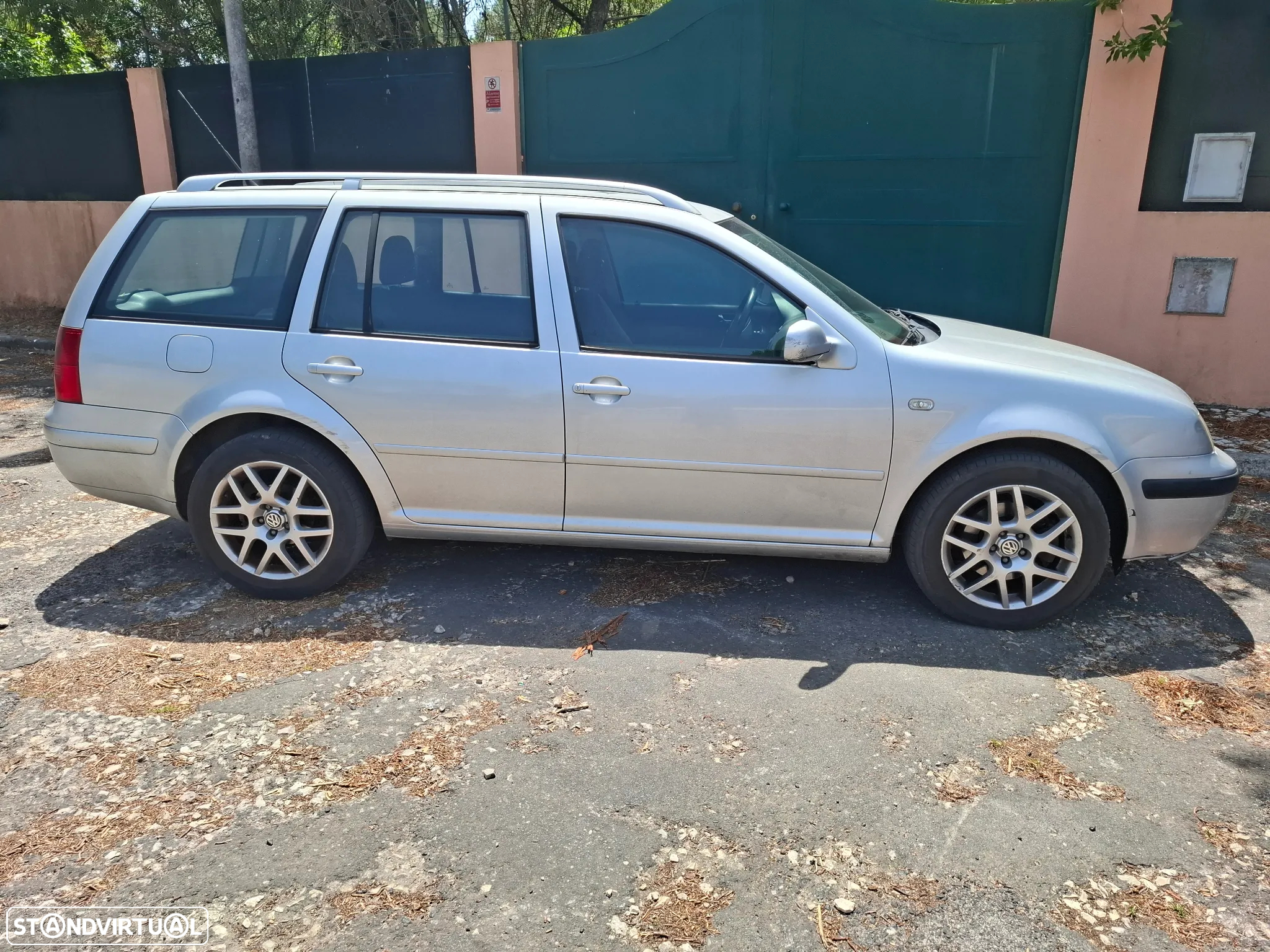 VW Bora 1.9 TDi Highline - 5