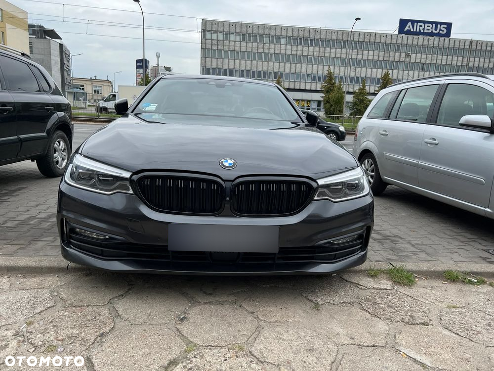 BMW Seria 5 540d xDrive Sport Line sport - 9