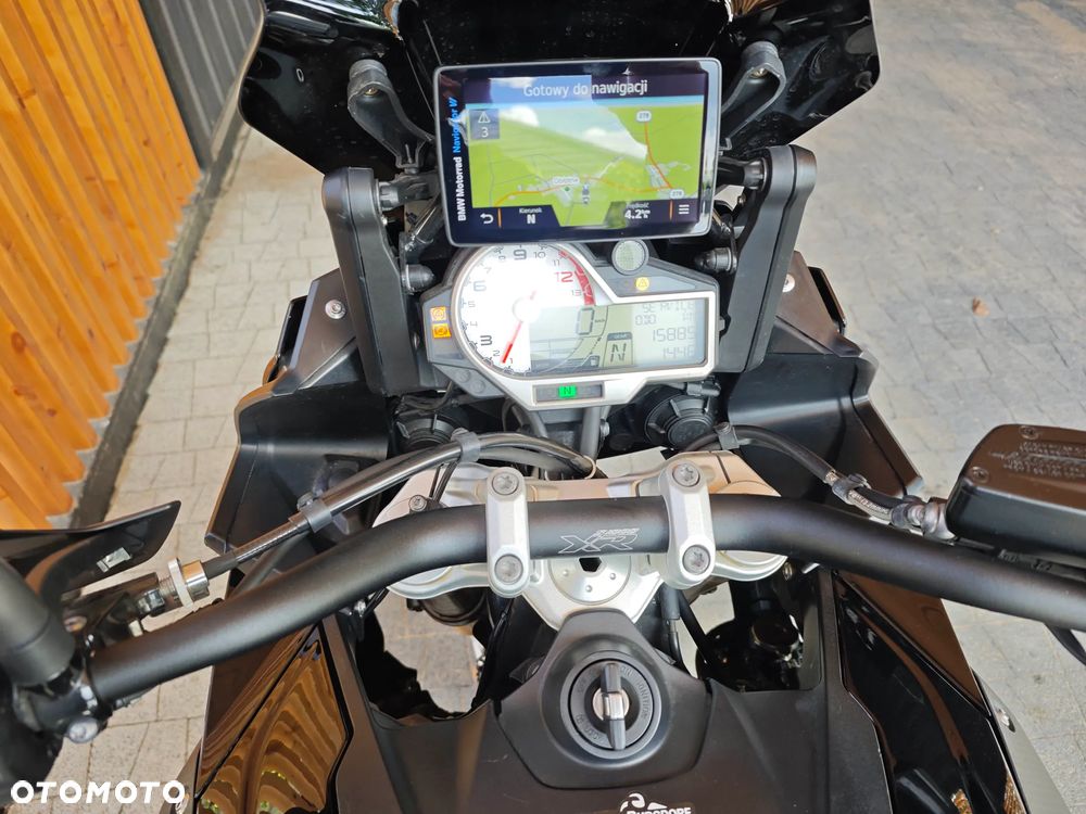 BMW XR - 9