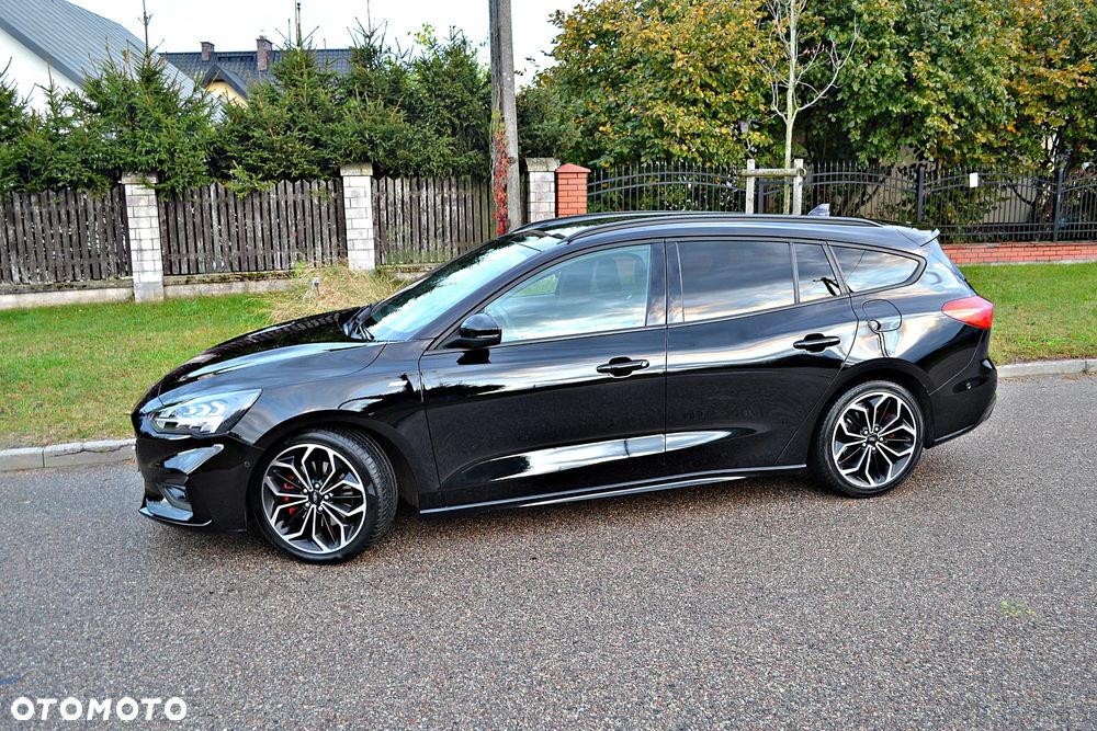 Ford Focus 2.0 EcoBlue STart-Stopp-System ST-LINE - 6