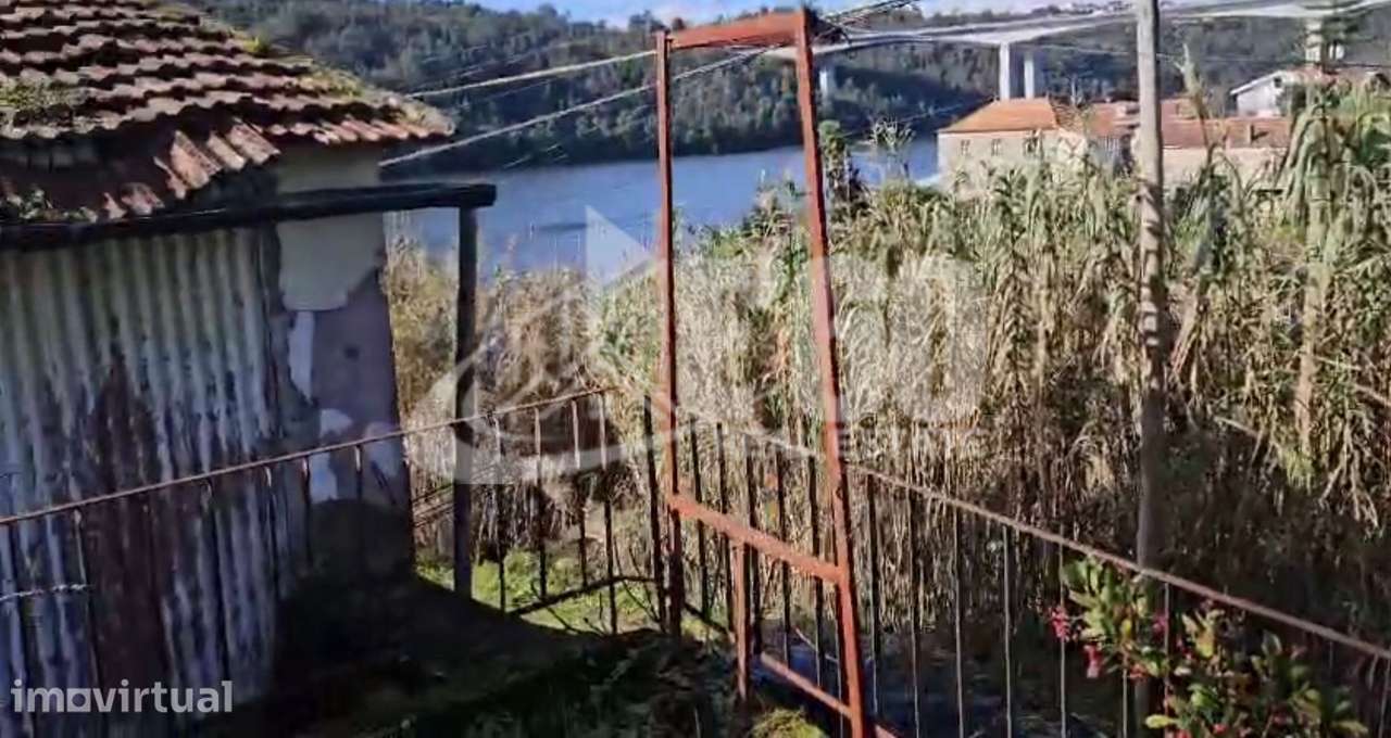 RUÍNA PARA REABILITAÇÃO EM MEDAS - Grande imagem: 3/7