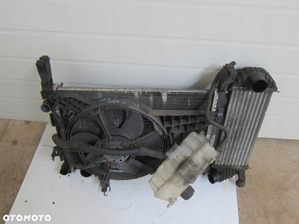 CHŁODNICA WODY INTERCOOLER RENAULT KANGOO 2010R - 2
